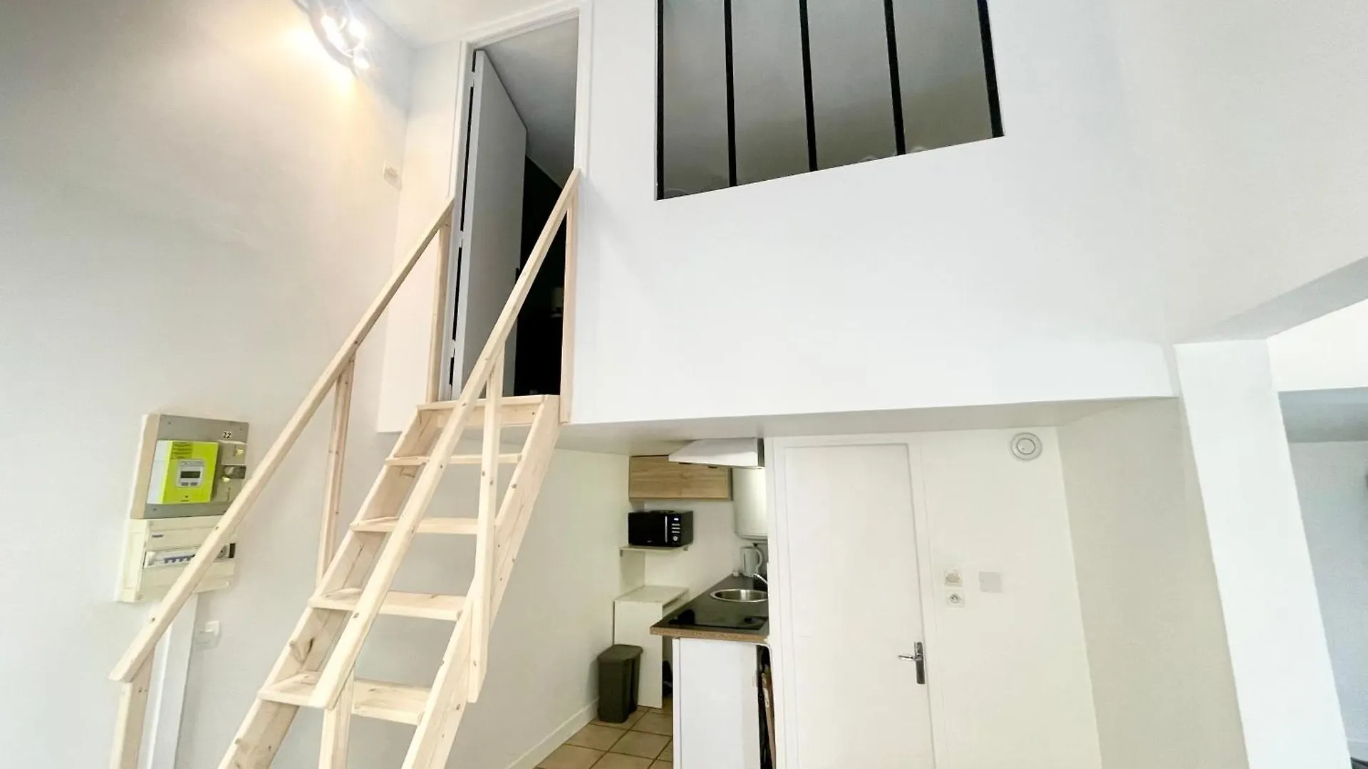 Apartment Homely & Charming Parisian Duplex - Near Marais