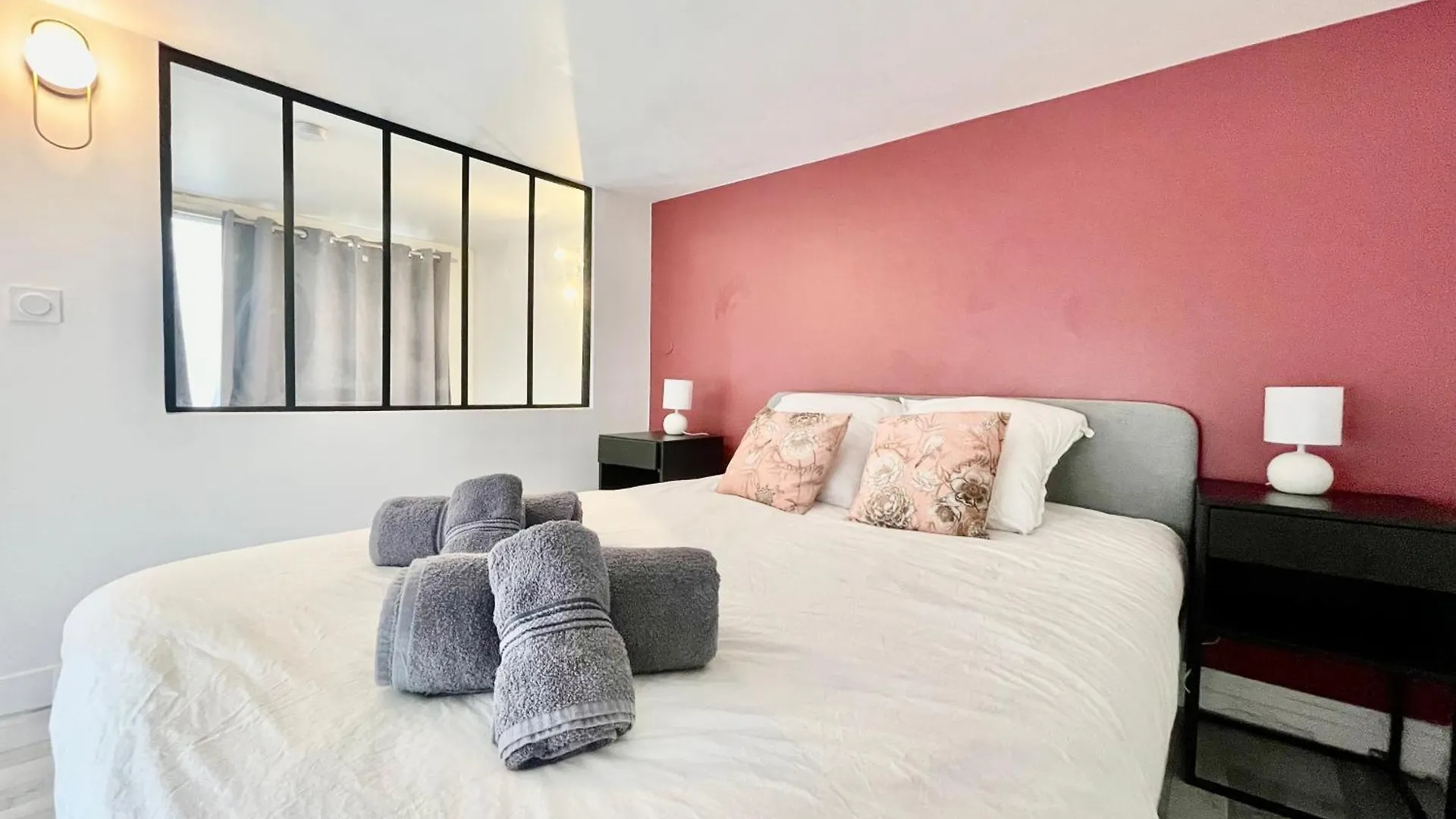 Apartment Homely & Charming Parisian Duplex - Near Marais