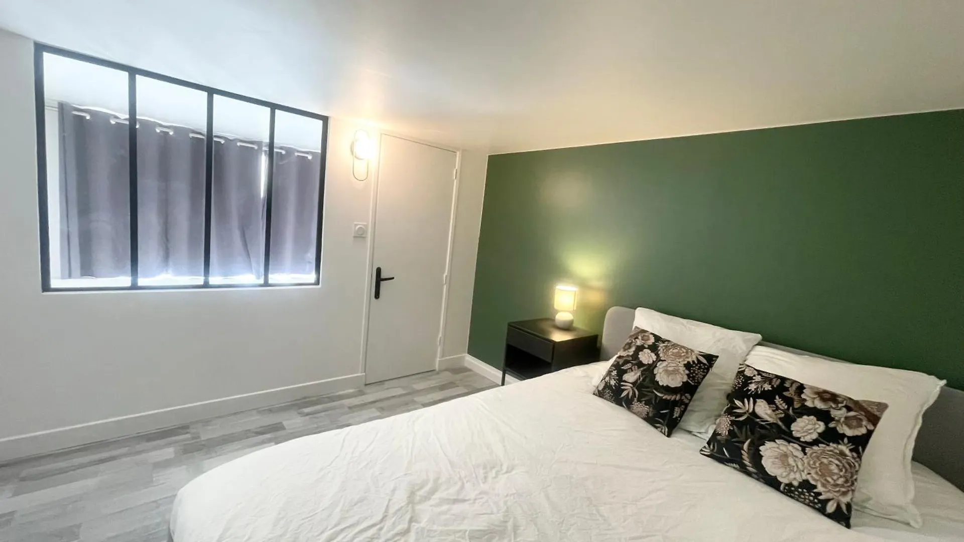 Apartment Homely & Charming Parisian Duplex - Near Marais